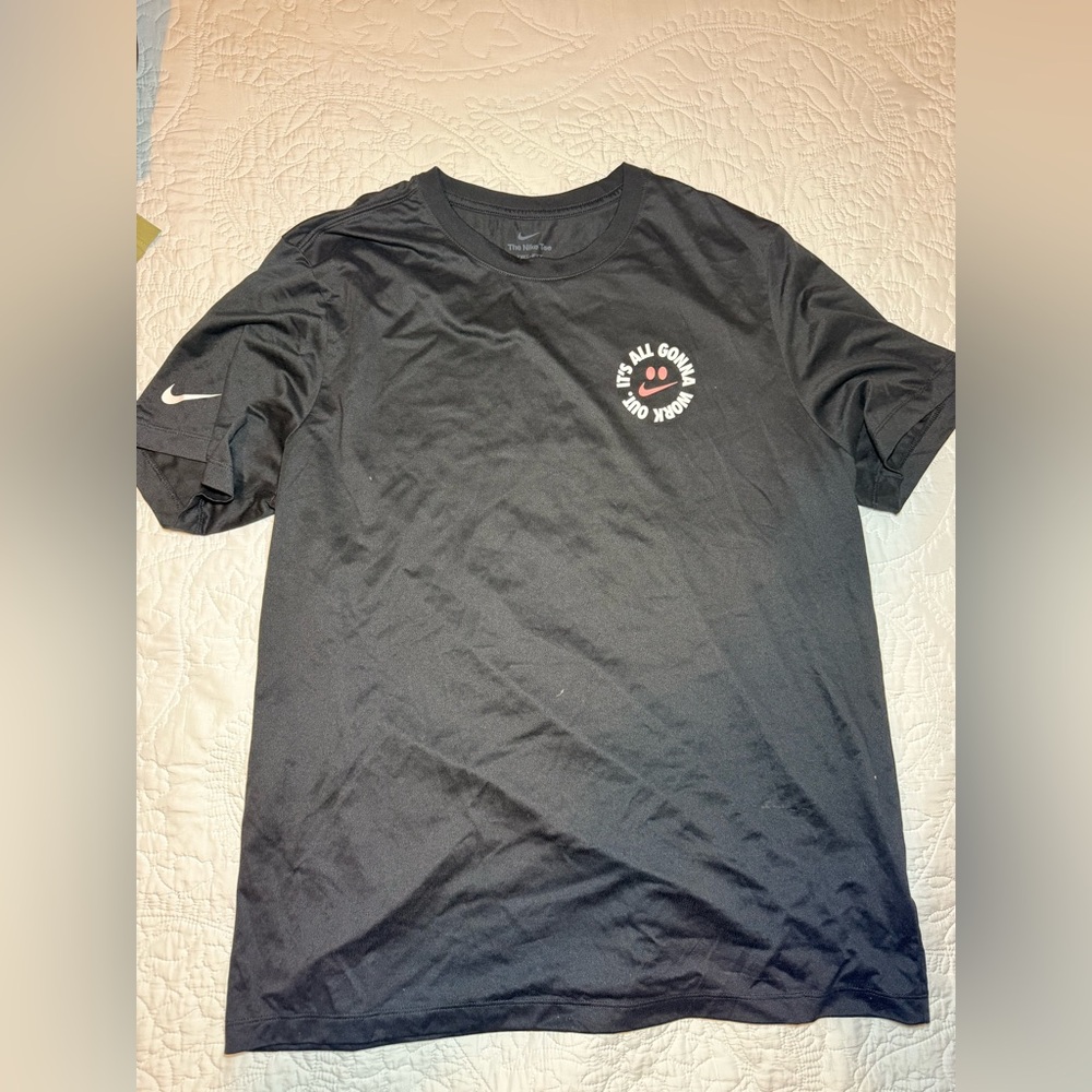 Nike Black Short Sleeve Graphic Tee with Swoosh